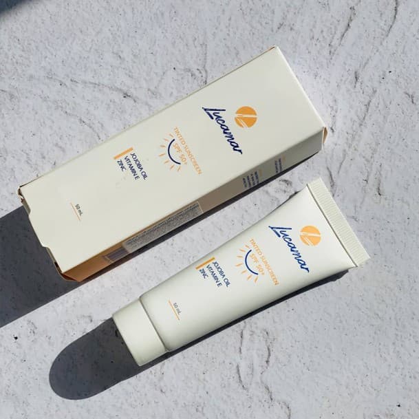 کرم ضدآفتاب رنگی لوکامر SPF50 — تصویر ۲
