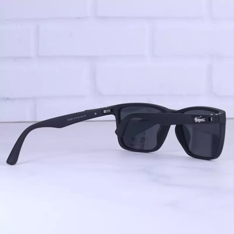 عینک آفتابی لاگوست فریم مشکی مات پلاریزه P 3334/1 — تصویر ۳