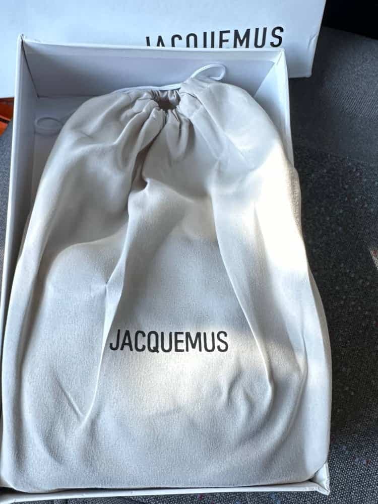 کیف زنانه مشکی JACQUEMUS وارداتی — تصویر ۳