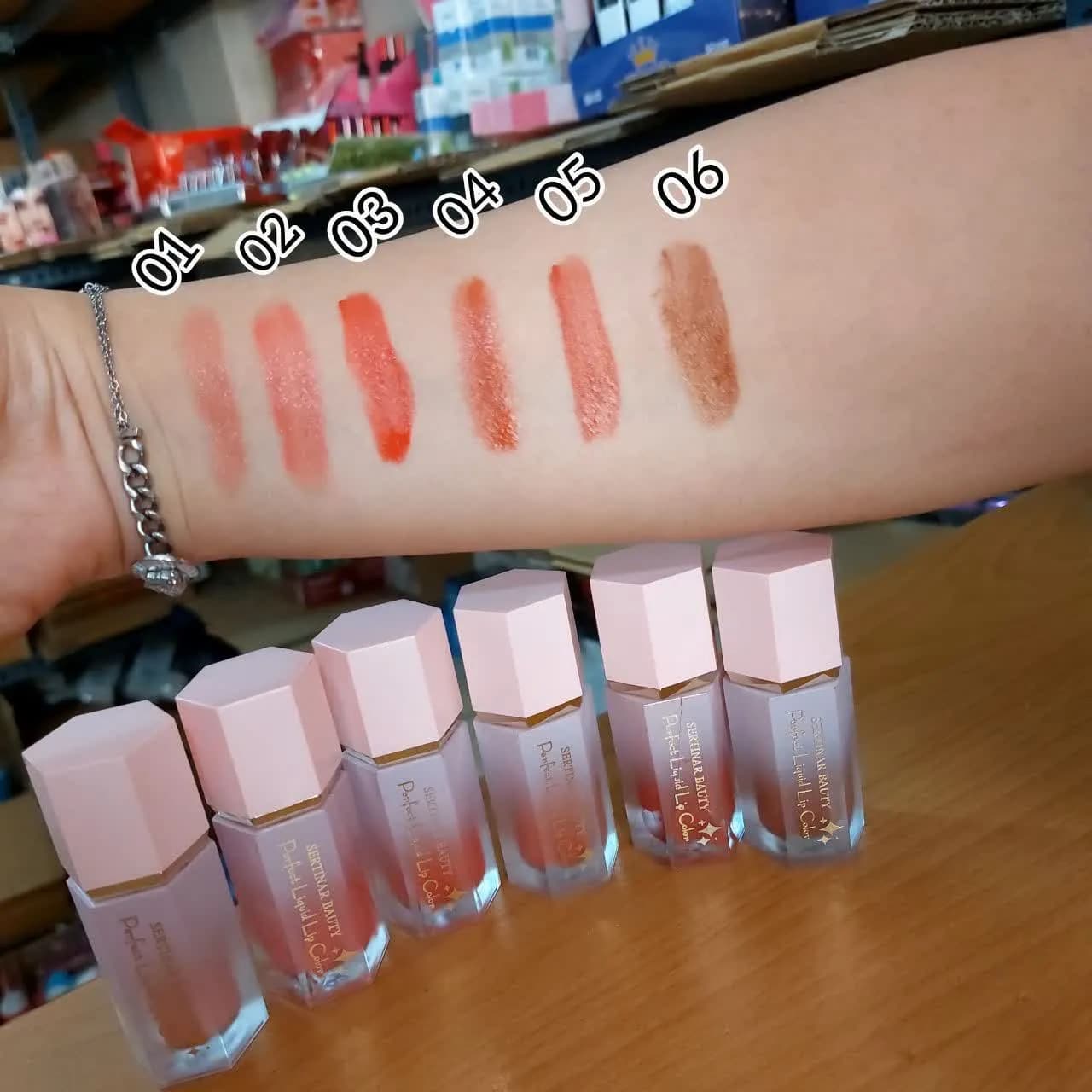 رژگونه پد دار طرح شیگلم