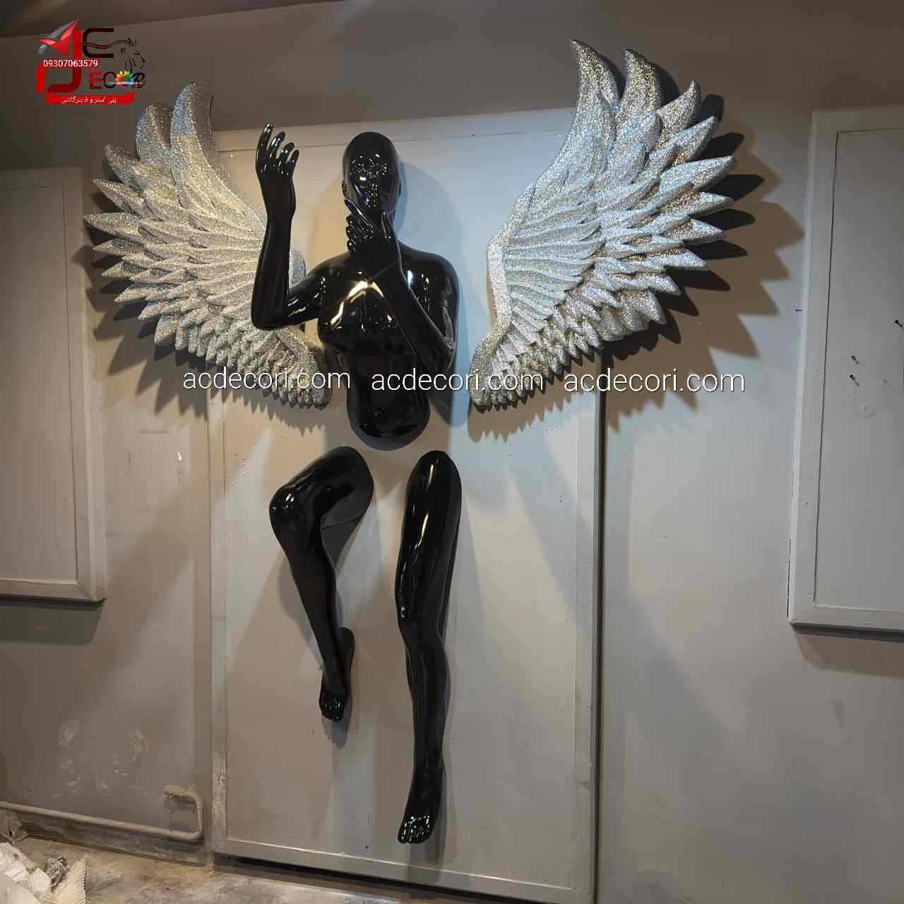 دیوارکوب انسان طرح فرشته تینکربل
