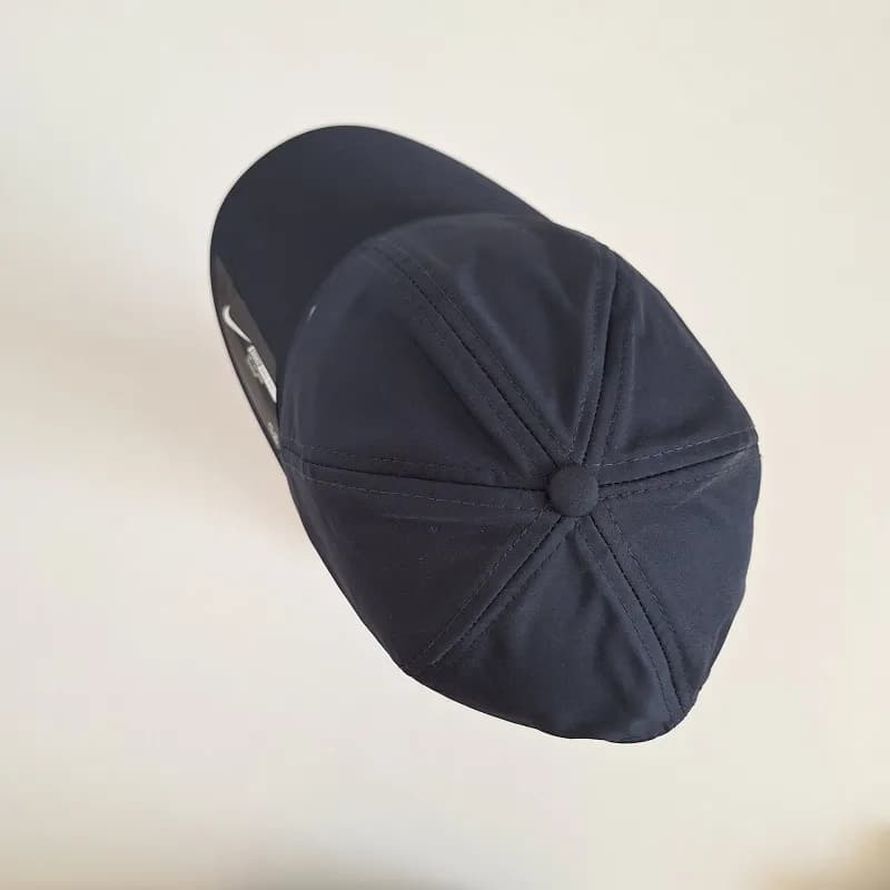 کلاه ورزشی شمعی نایک سرمه ای DRI-FIT — تصویر ۵