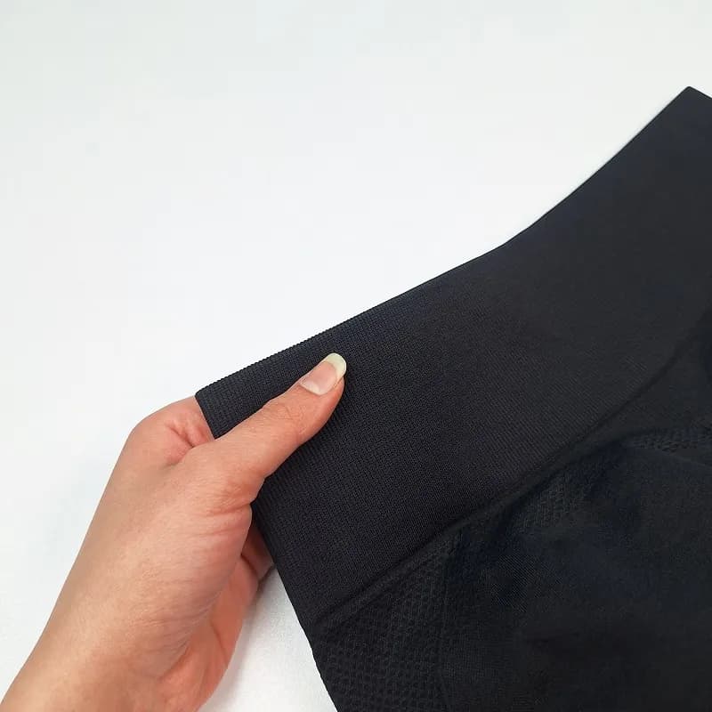 شورتک پشت چین دار اورجینال سیملس مشکی SH561 — تصویر ۷