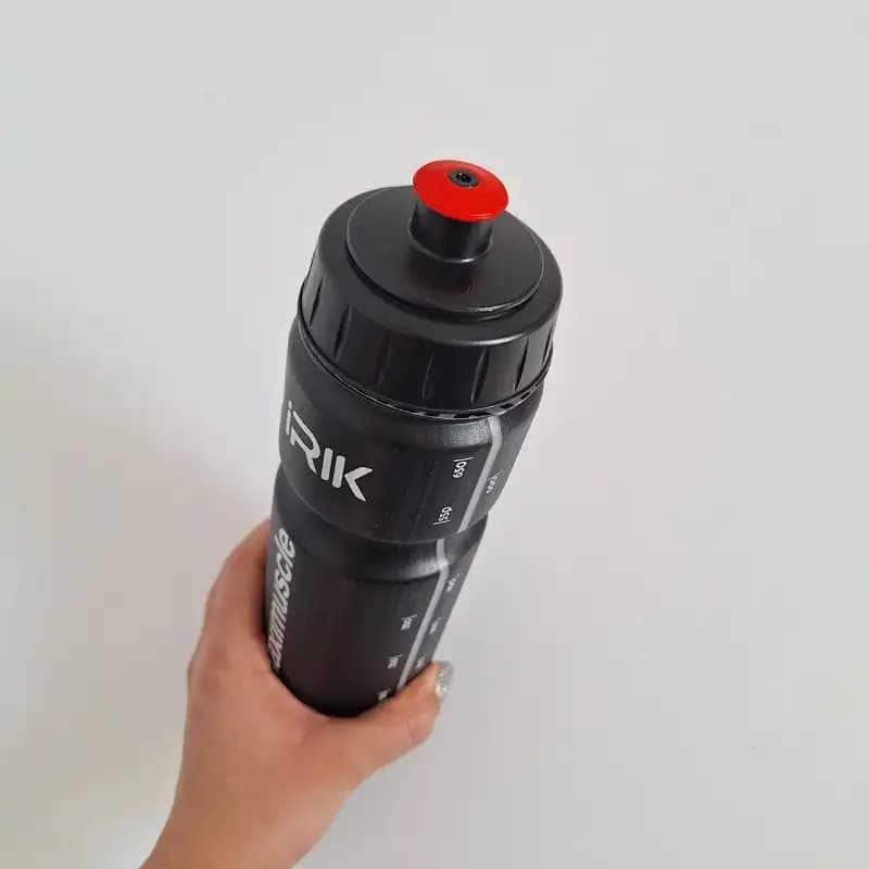 قمقمه ورزشی آیریک IRIK سوپاپ دار 700 میل — تصویر ۵