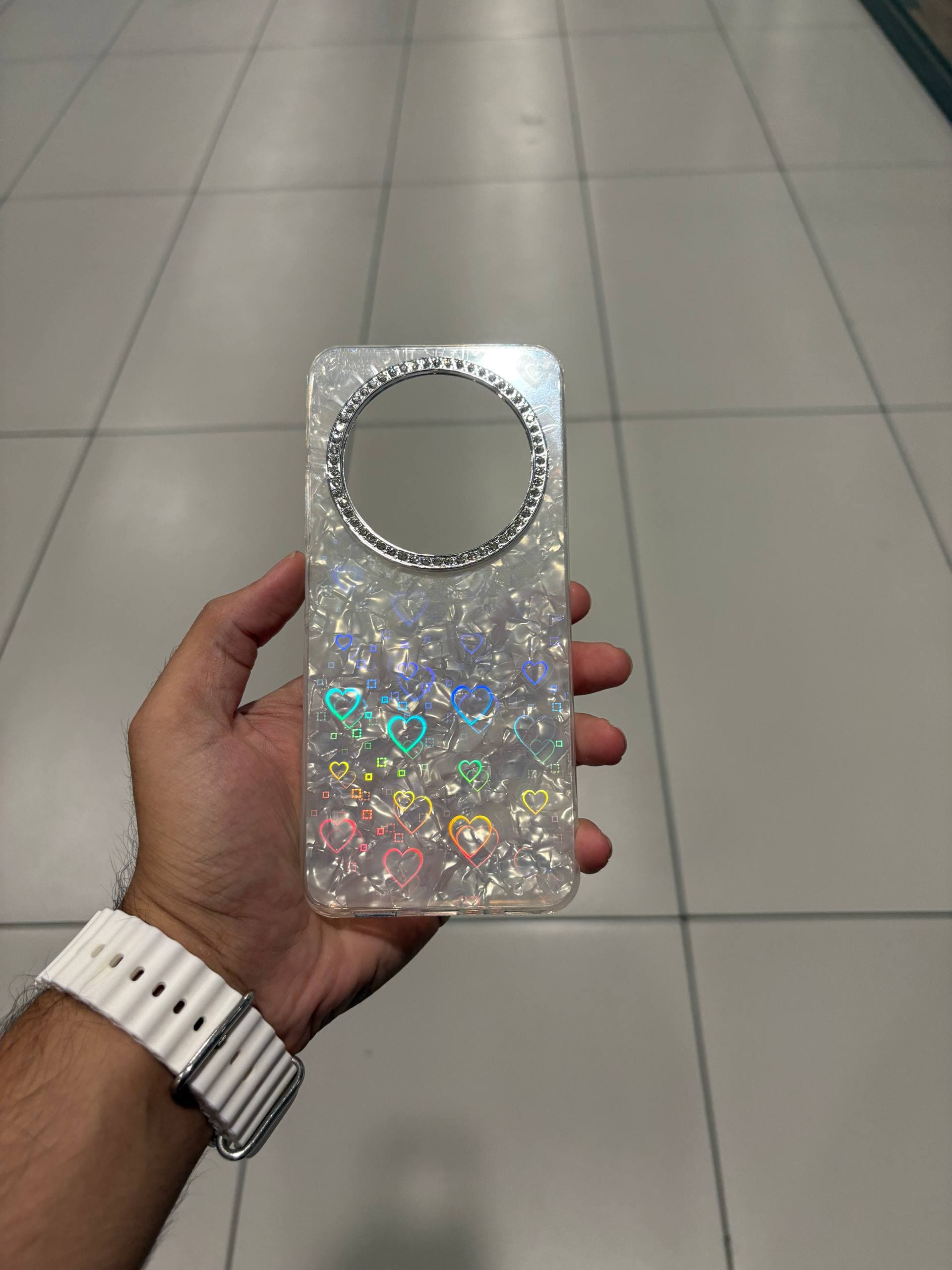 قاب گوشی نگین‌ دار — تصویر ۶