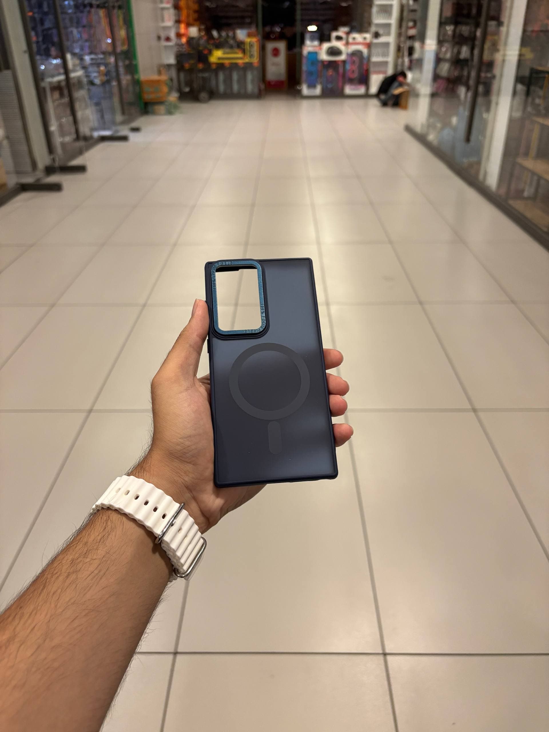 قاب گوشی پشت مات مگ‌ سیف دار — تصویر ۲