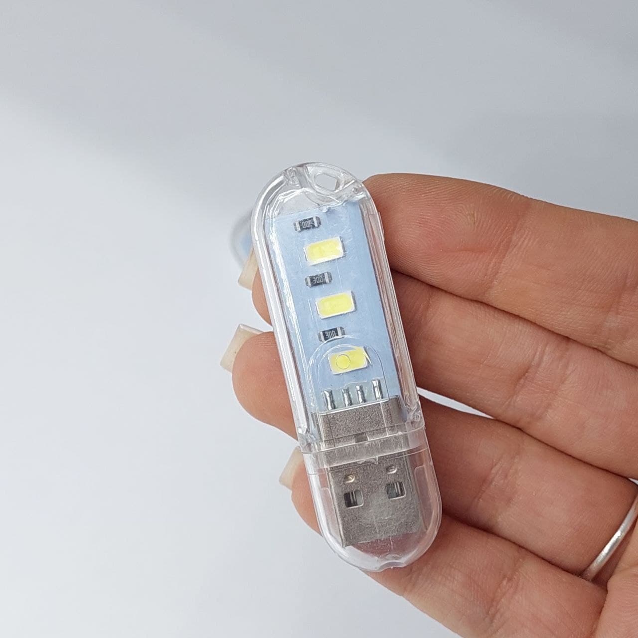 چراغ USB کوچک اصل و باکیفیت — تصویر ۲