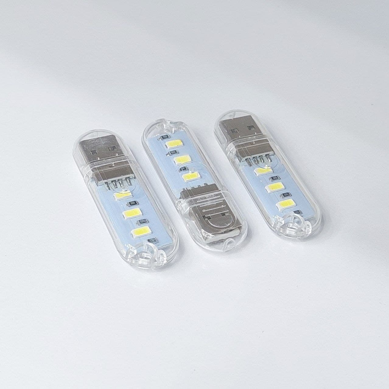 چراغ USB کوچک اصل و باکیفیت — تصویر ۳
