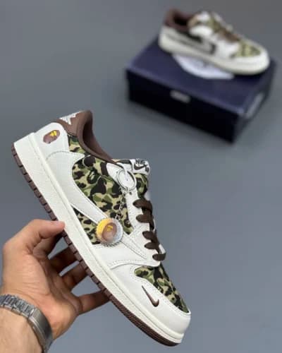 کفش کتونی مردانه نایک ایر جردن 1 تراویس اسکات بیپ Nike Air Jordan 1 Travis Scott X BAPE — تصویر ۵
