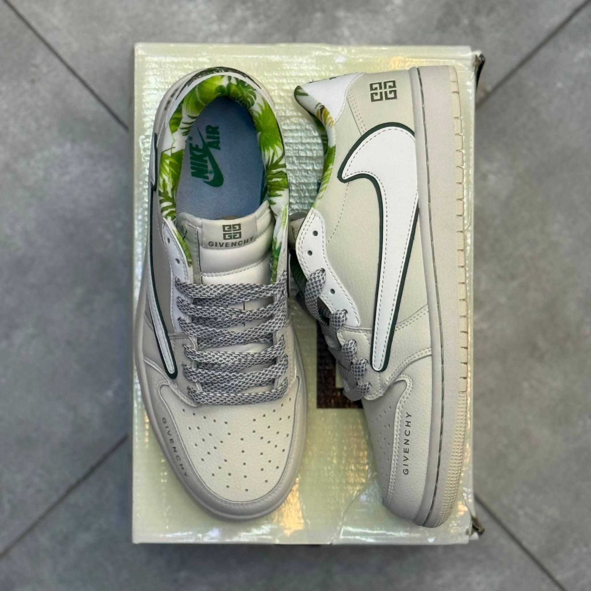 کفش کتونی مردانه نایک ایر جردن 1 لو تراویس اسکات ژیوانشی Nike Air Jordan1 Low Travis Scott Givanchy — تصویر ۳