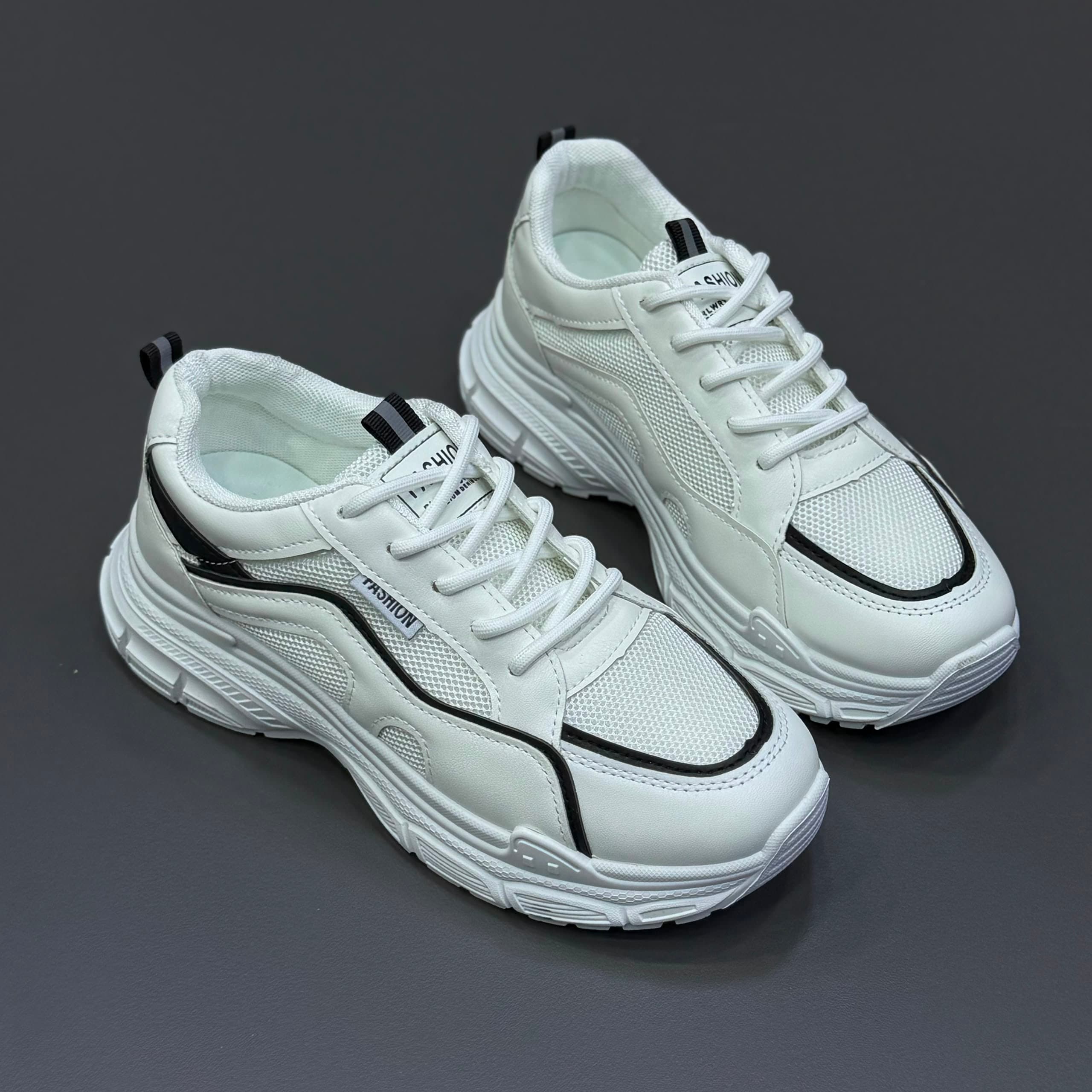 کتونی اسپرت لژدار طبی زنانه مدل چانکی | کفش فانتزی راحتی Chunky sneakers — تصویر ۳