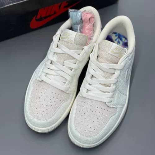کفش کتونی زنانه و مردانه نایک ایر جردن 1 کریس پاول Nike Air Jordan 1 Low Chris Paul — تصویر ۸