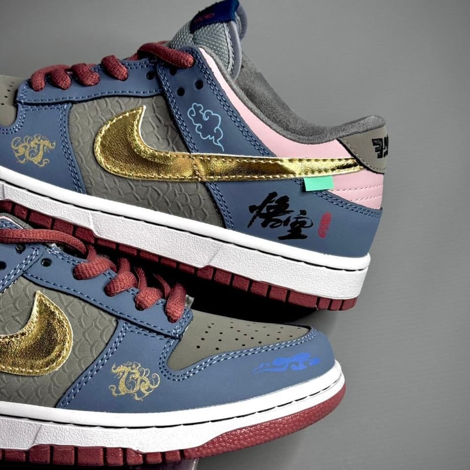 کفش کتونی نایک اس بی دانک لو بلک میت ووکنگ شائولین Nike sb dunk low black myth Wukong shaolin — تصویر ۴