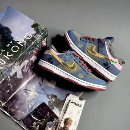 کفش کتونی نایک اس بی دانک لو بلک میت ووکنگ شائولین Nike sb dunk low black myth Wukong shaolin — تصویر ۱۰