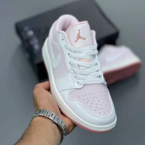 کفش کتونی زنانه نایک ایر جردن 1 بدون ساق صورتی Nike air jordan 1 Low SE Pink — تصویر ۱۰