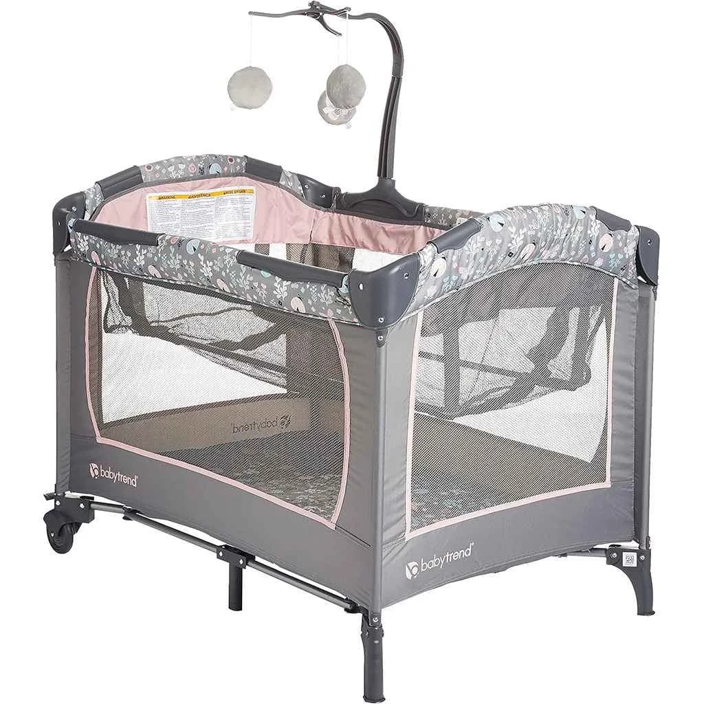 تخت پارک کودک و نوزاد طرح پروانه بیبی ترند BabyTrend — تصویر ۲