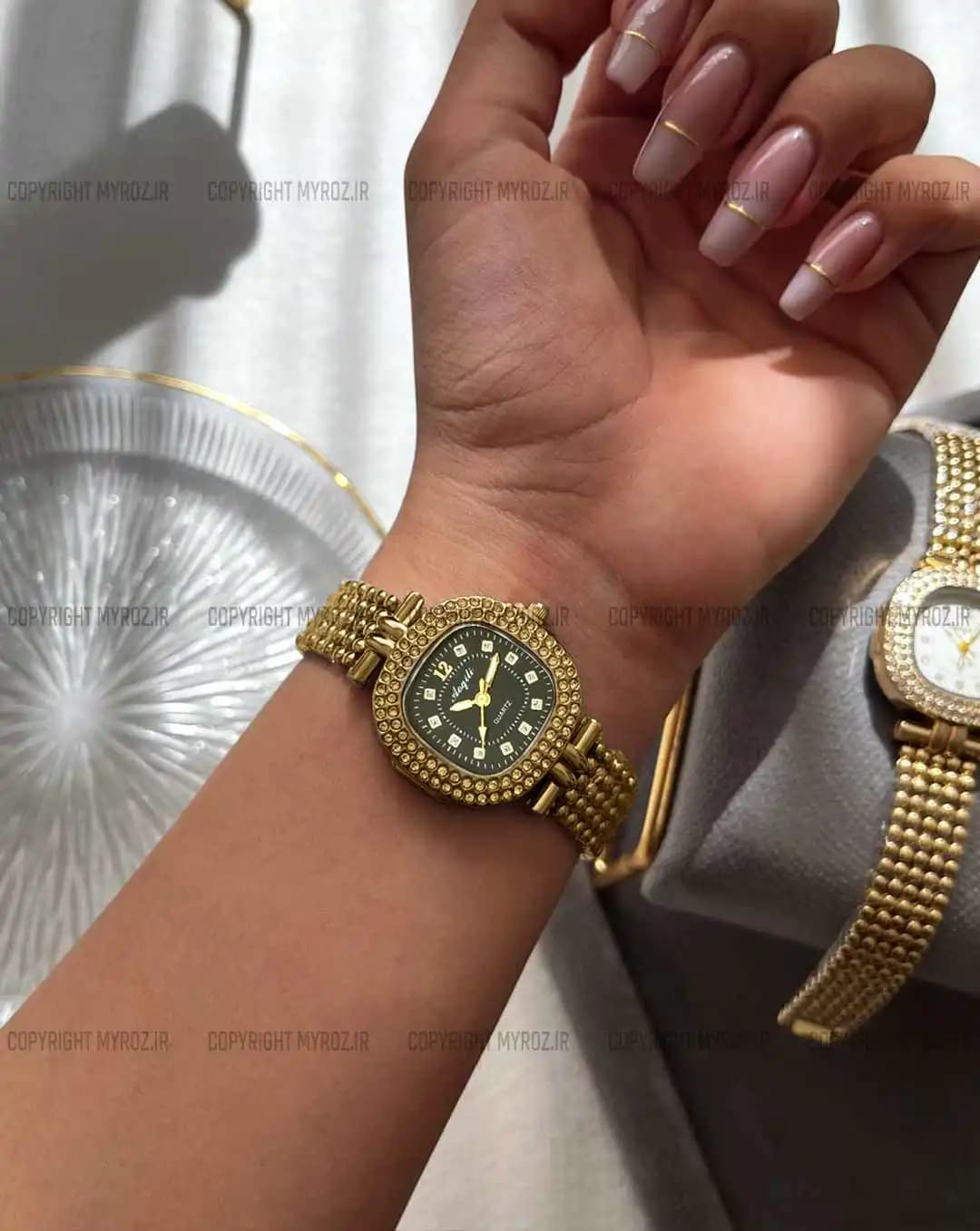 ساعت مچی زنانه AOGILI مدل نگینی کد 2626 — تصویر ۲
