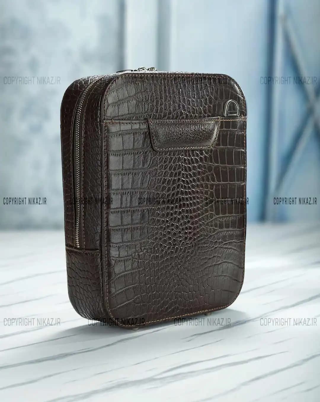 کیف دوشی مردانه چرم طبیعی مدل هومان کد 2599 — تصویر ۲