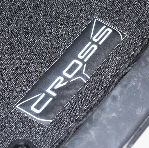 کفپوش نسل جدید تویوتا کراس Toyota برند R-73) ECCCO) — تصویر ۴