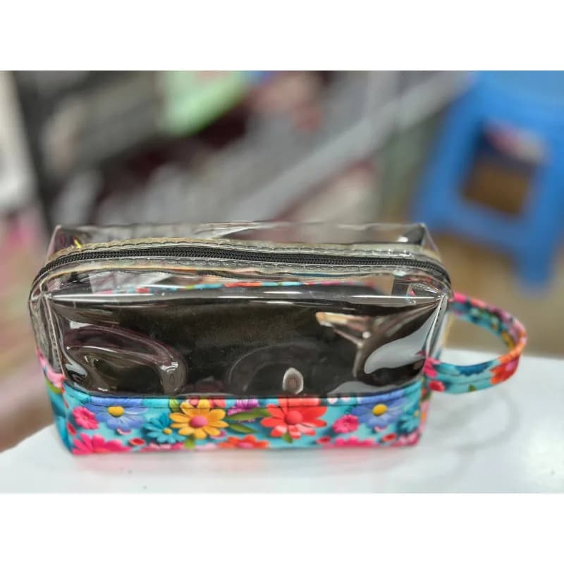 کیف آرایشی سایز بزرگ گل — تصویر ۳