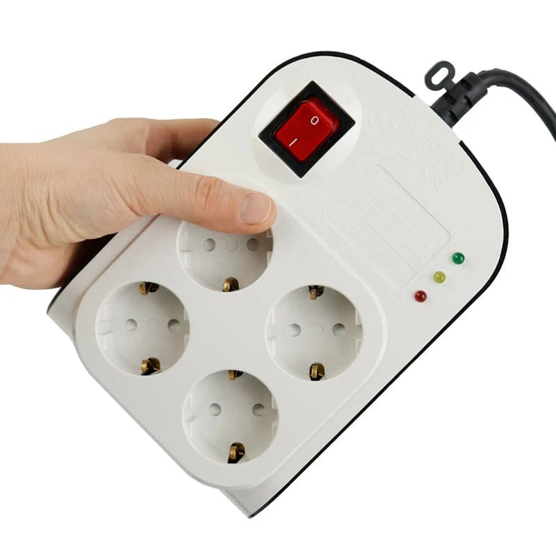 محافظ برق صوتی تصویری 4 خانه ارت دار پارت الکتریک 8793 با کابل 5 متری — تصویر ۵