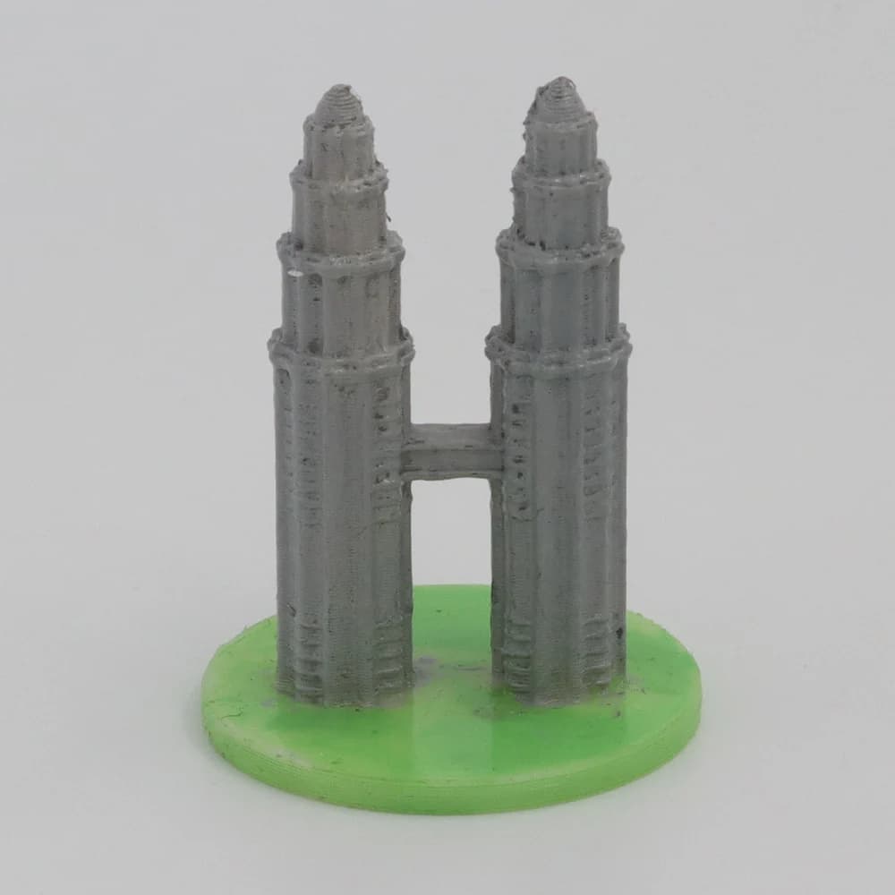 ماکت برج‌ های دوقلوی پتروناس Petronas Twin Towers مدل ATB014
