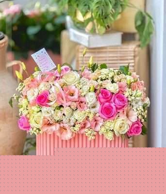 ارسال گل طبیعی برای کلینیک درد تهران