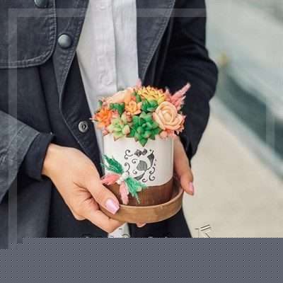 ارسال گل طبیعی برای کلینیک مهراز تهرانسر