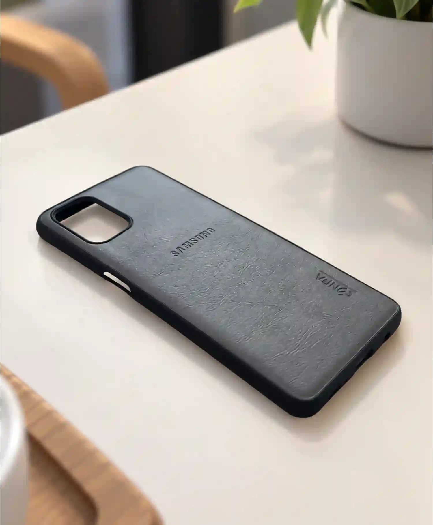 قاب چرمی گوشی موبایل Samsung M31s — تصویر ۴