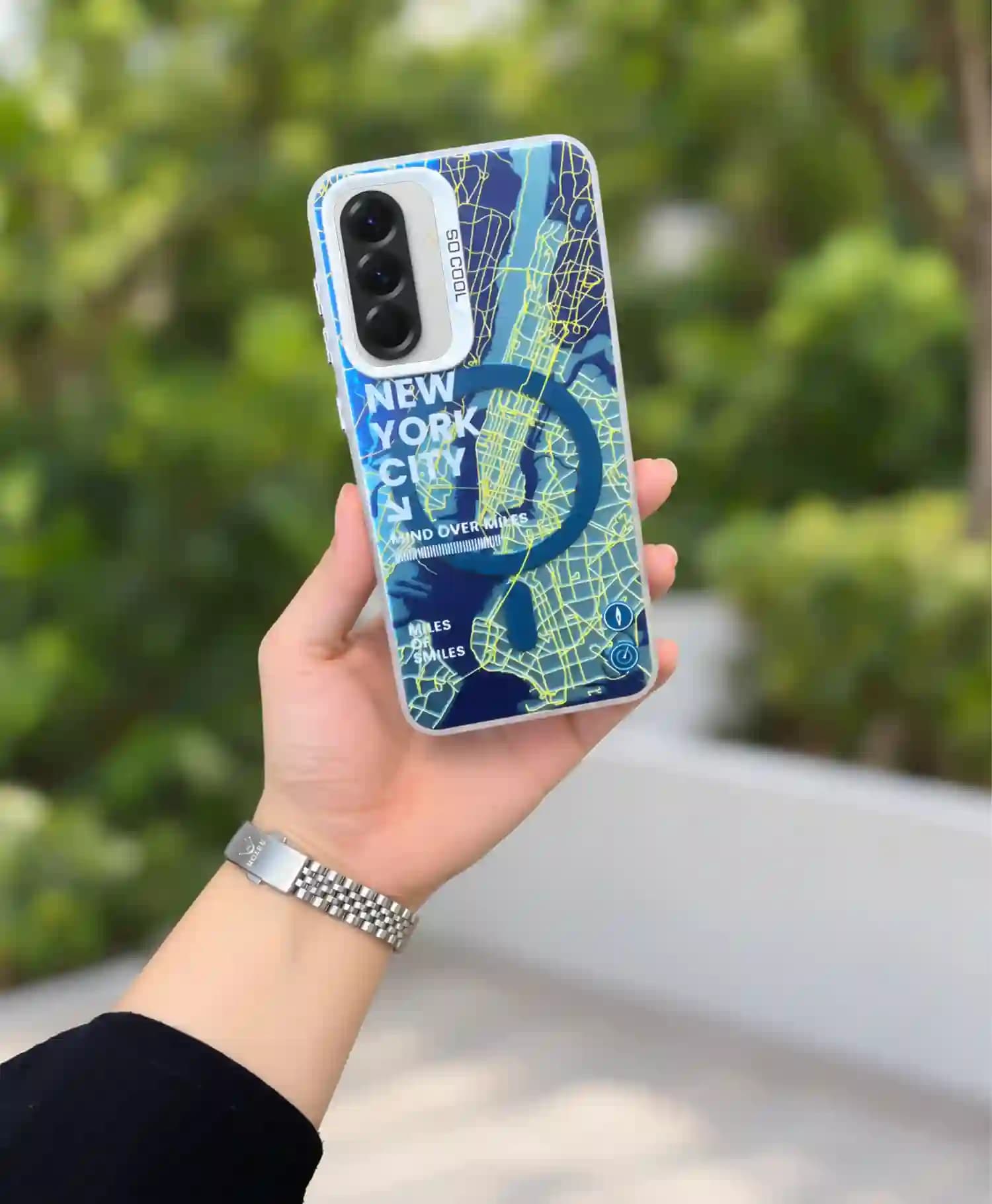 قاب فانتزی So Cool طرح نیویورک سیتی گوشی موبایل Samsung A56 — تصویر ۴