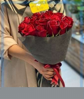 ارسال گل طبیعی برای مطب دکتر محسن لعلی تهران