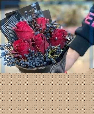 ارسال گل طبیعی برای مطب دکتر گودرزی تهران