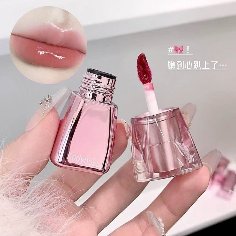 رژلب پاپیونی کره ای Kodyboll