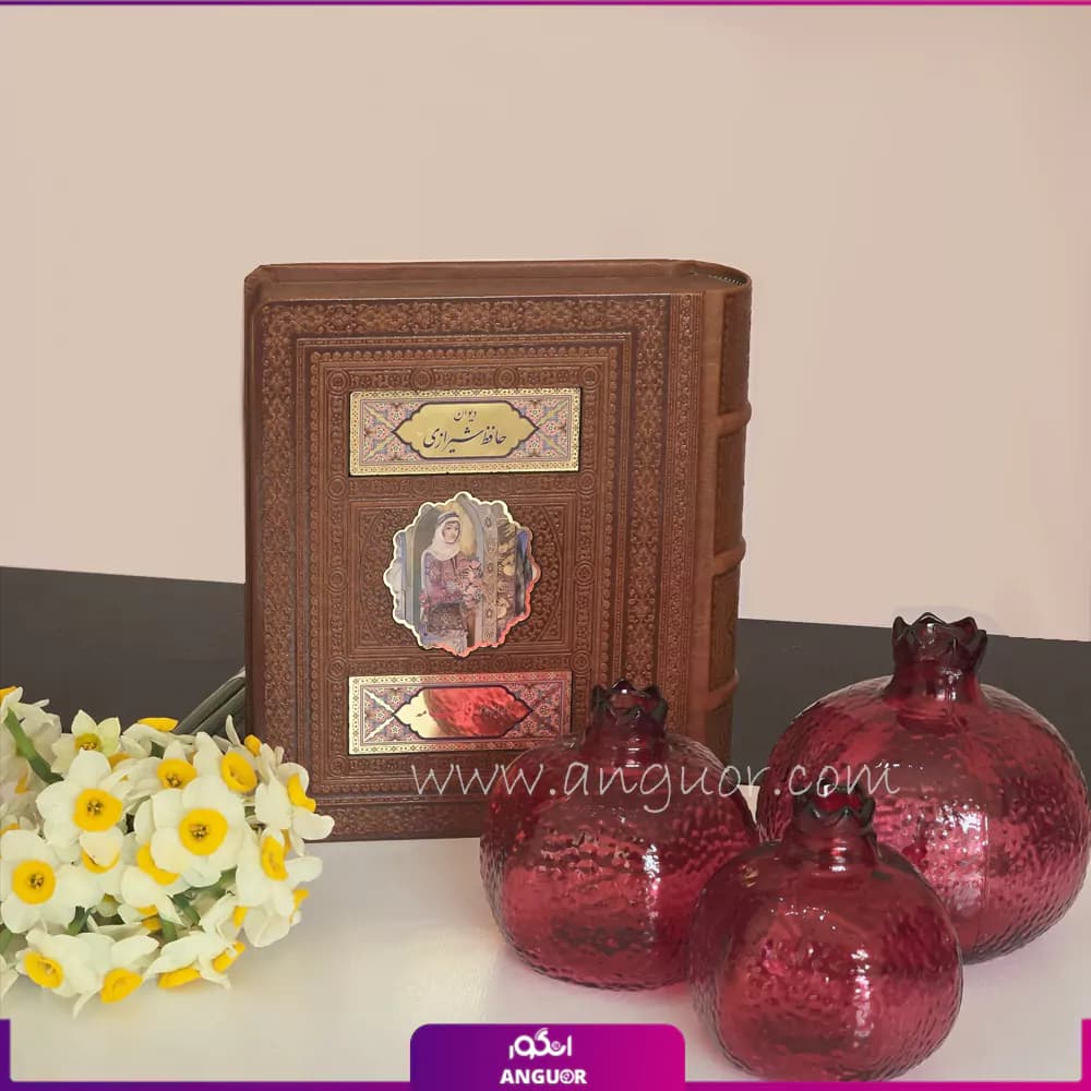 انار و گل، هدیه‌ای خاص برای شب یلدا