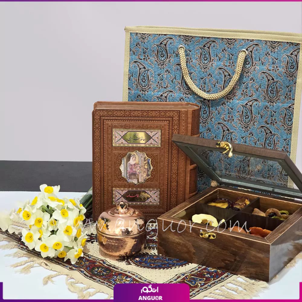 شبی با گلها و طعم یلدا — تصویر ۲