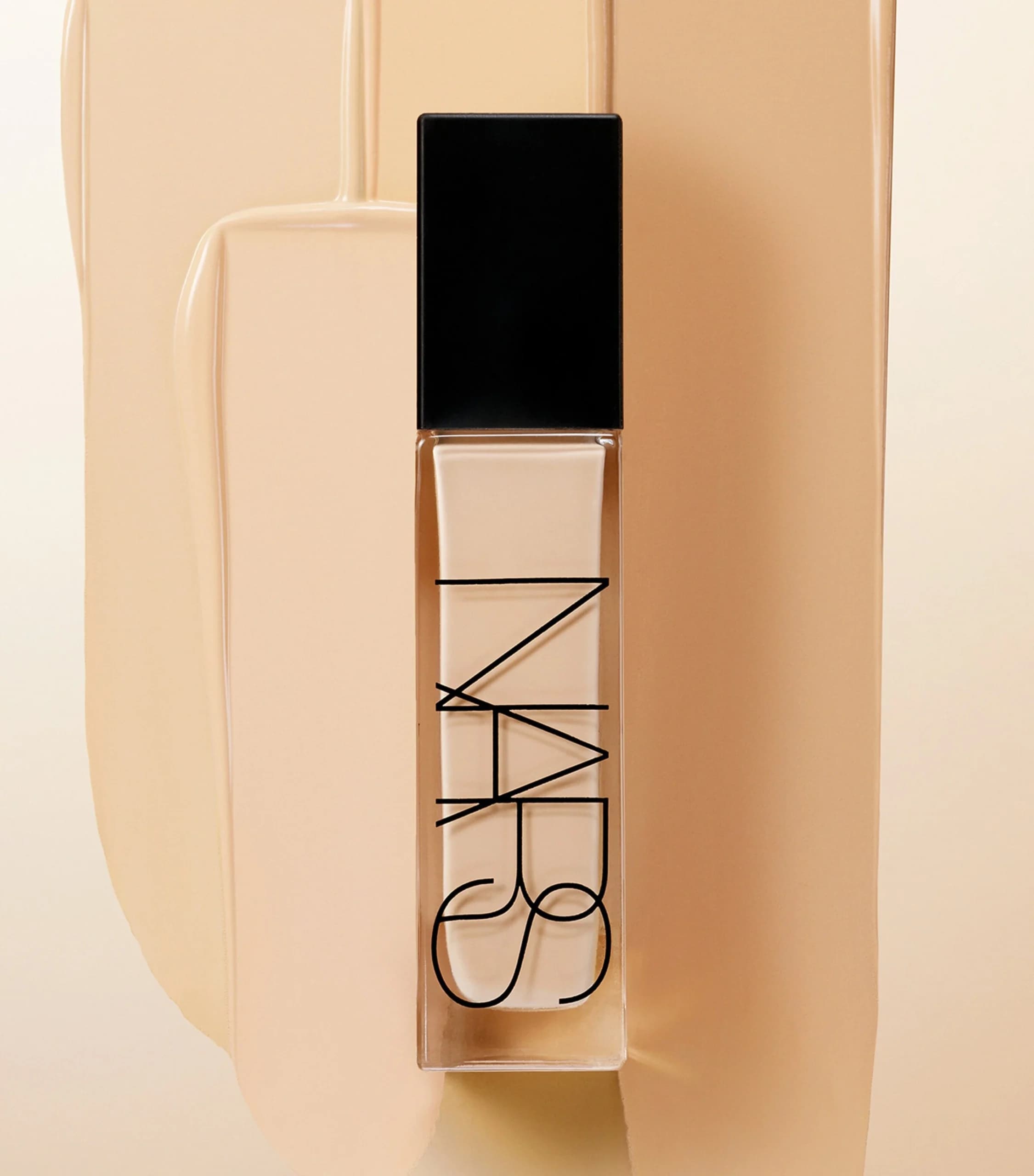 کرم پودر نارس NARS مدل LONG WEAR رنگ Santa Fe Medium 2 — تصویر ۳