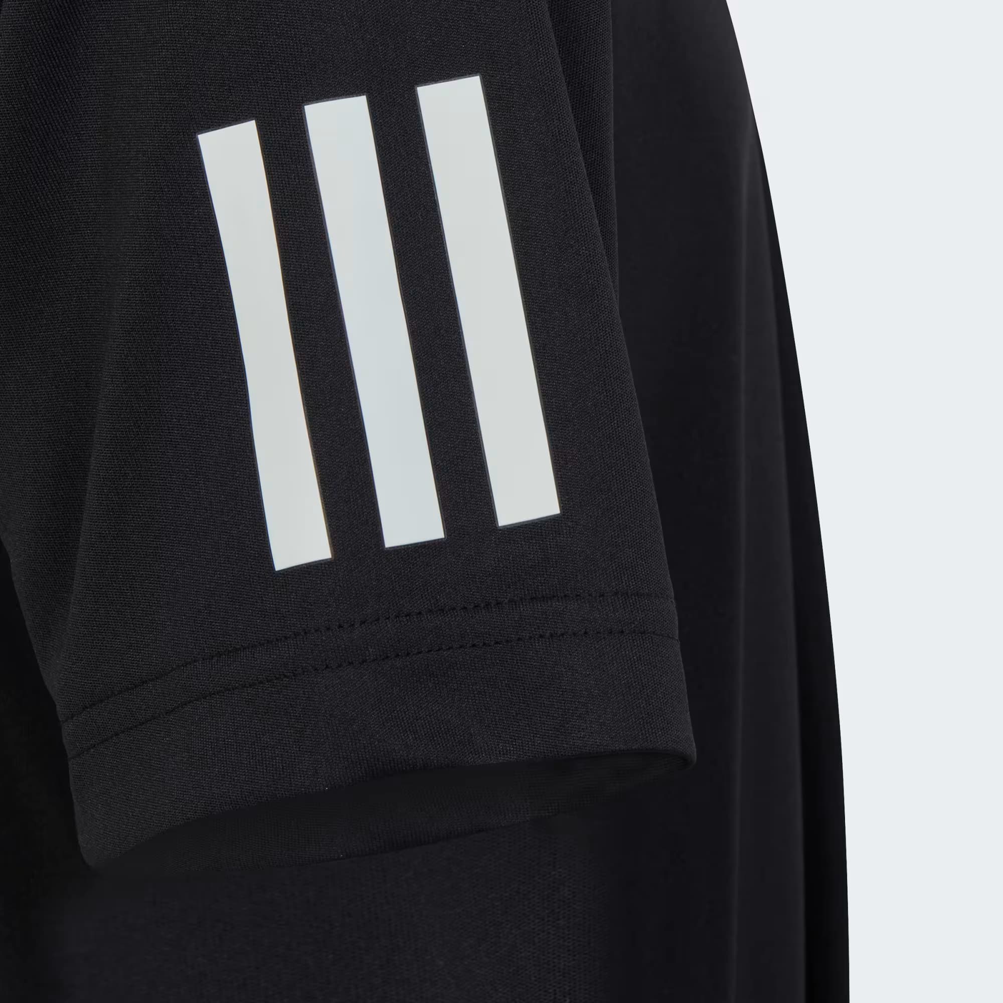تیشرت بچگانه آدیداس مدل CLUB TENNIS 3-STRIPES TEE — تصویر ۳