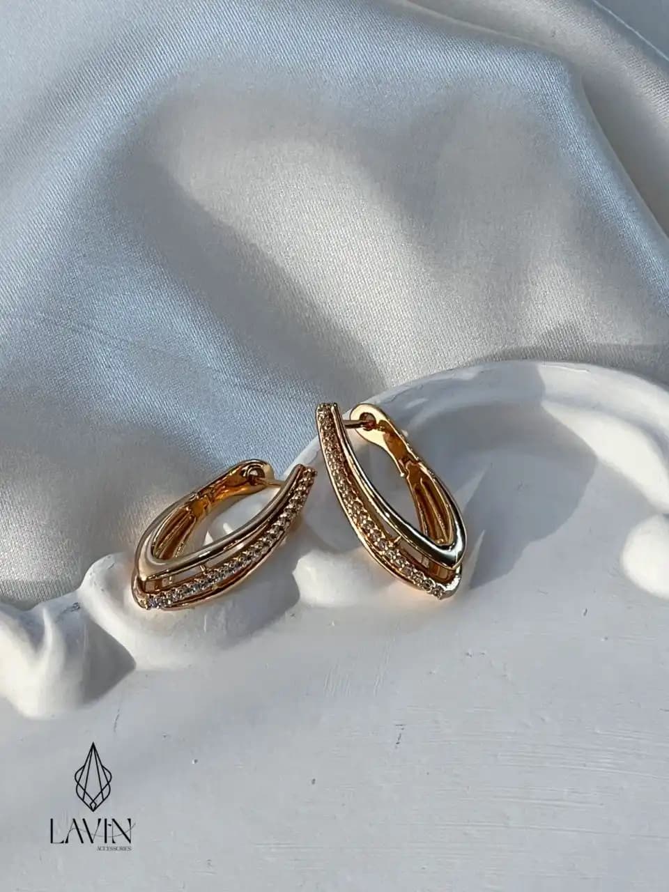 گوشواره طرح طلا ژوپینگ نگین‌دار۷۴۴۸