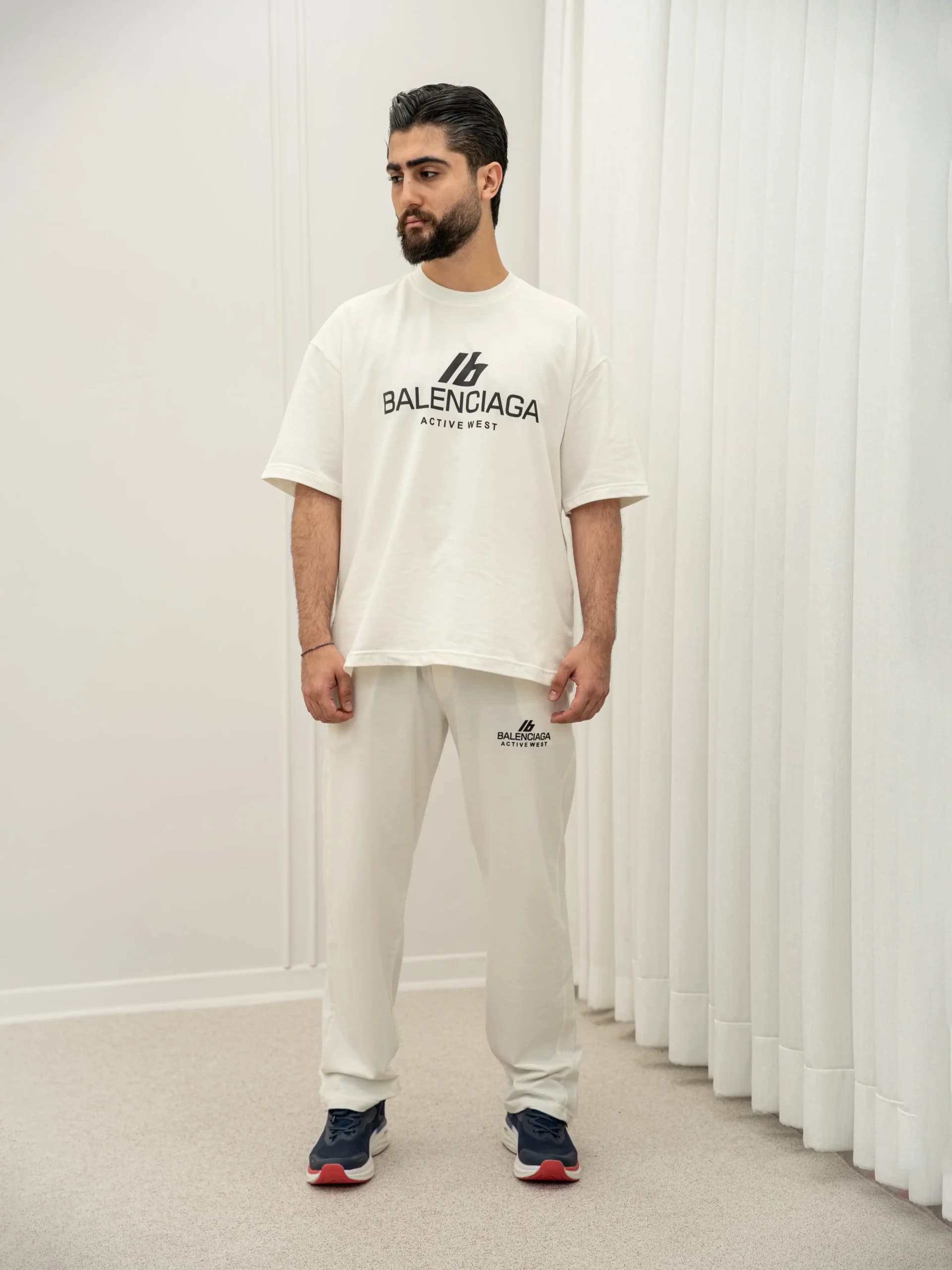 ست مردانه تیشرت و شلوار مدل Balenciaga — تصویر ۶