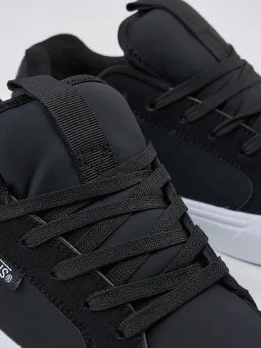 ونس بدون ساق چاکا سفید مشکی Vans Chukka Push Black White — تصویر ۷