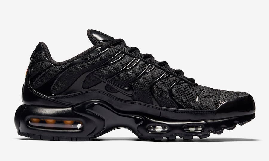 نایک ایرمکس پلاس مشکی nike air max plus black — تصویر ۳