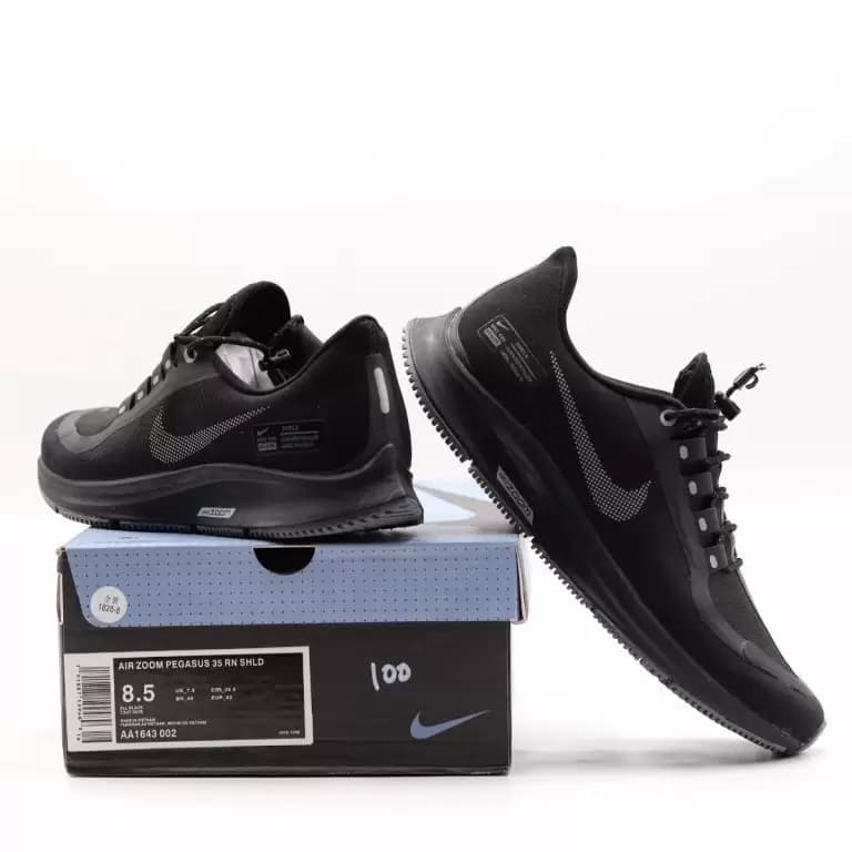 نایک ایرزوم پگاسوس 35 شیلد تمام مشکی Nike Air Zoom Pegasus 35 Shield full black — تصویر ۴