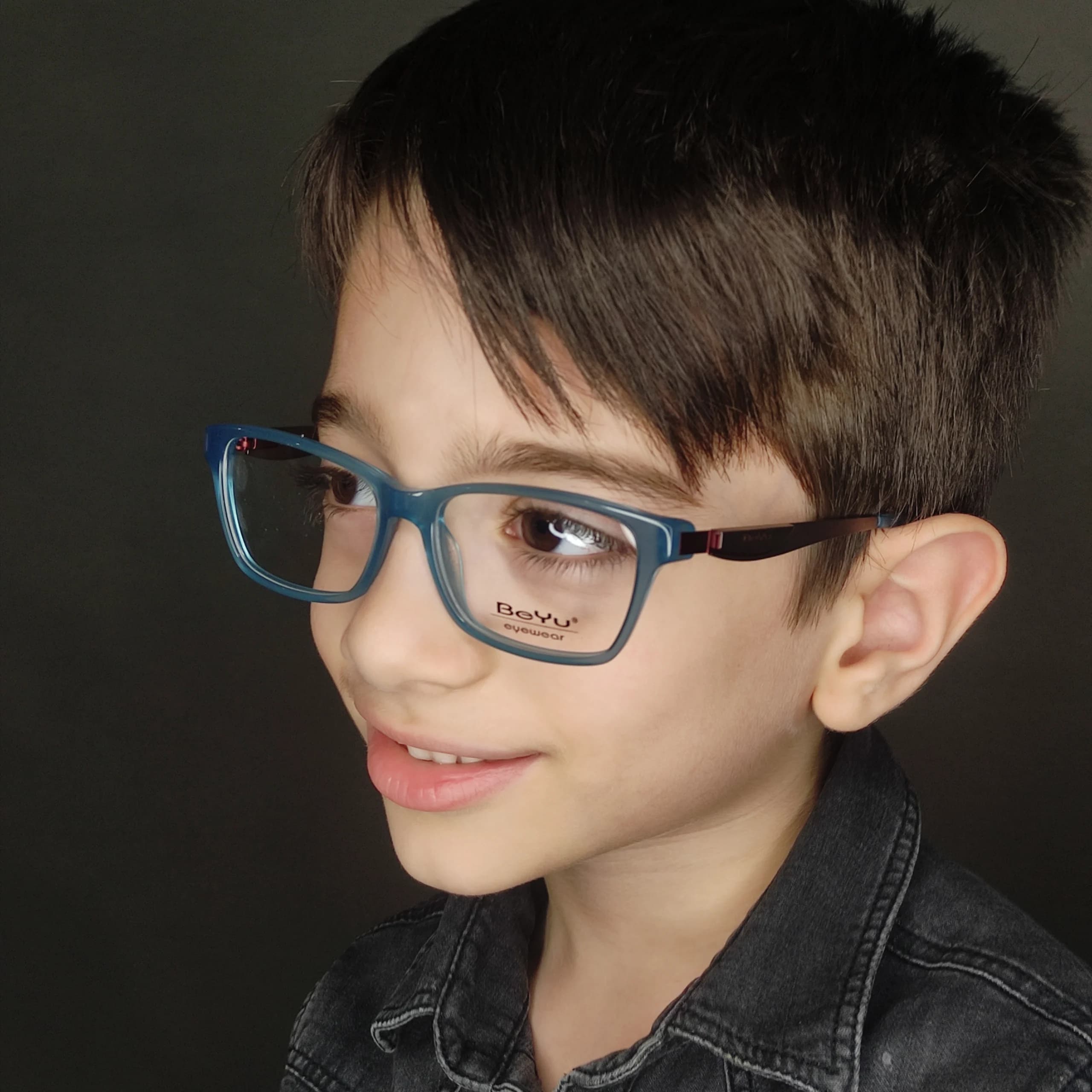 عینک طبی بچه گانه Beyu مدل 973015 — تصویر ۳