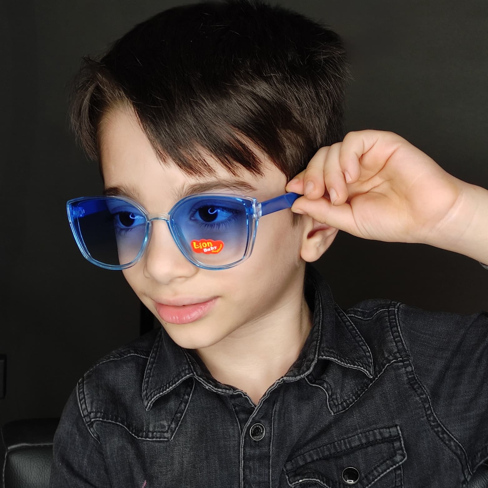عینک آفتابی بچگانه LION BABY مدل EB-20 آبی فریم گربه ای — تصویر ۲