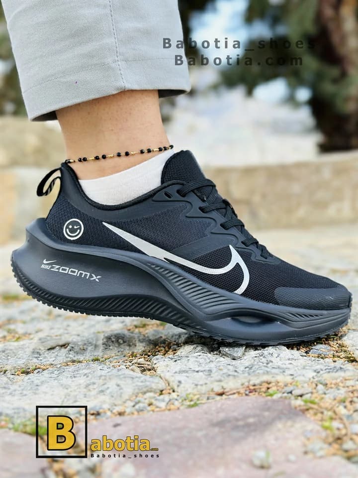 کفش نایک زوم zoom (لبخند😀 )