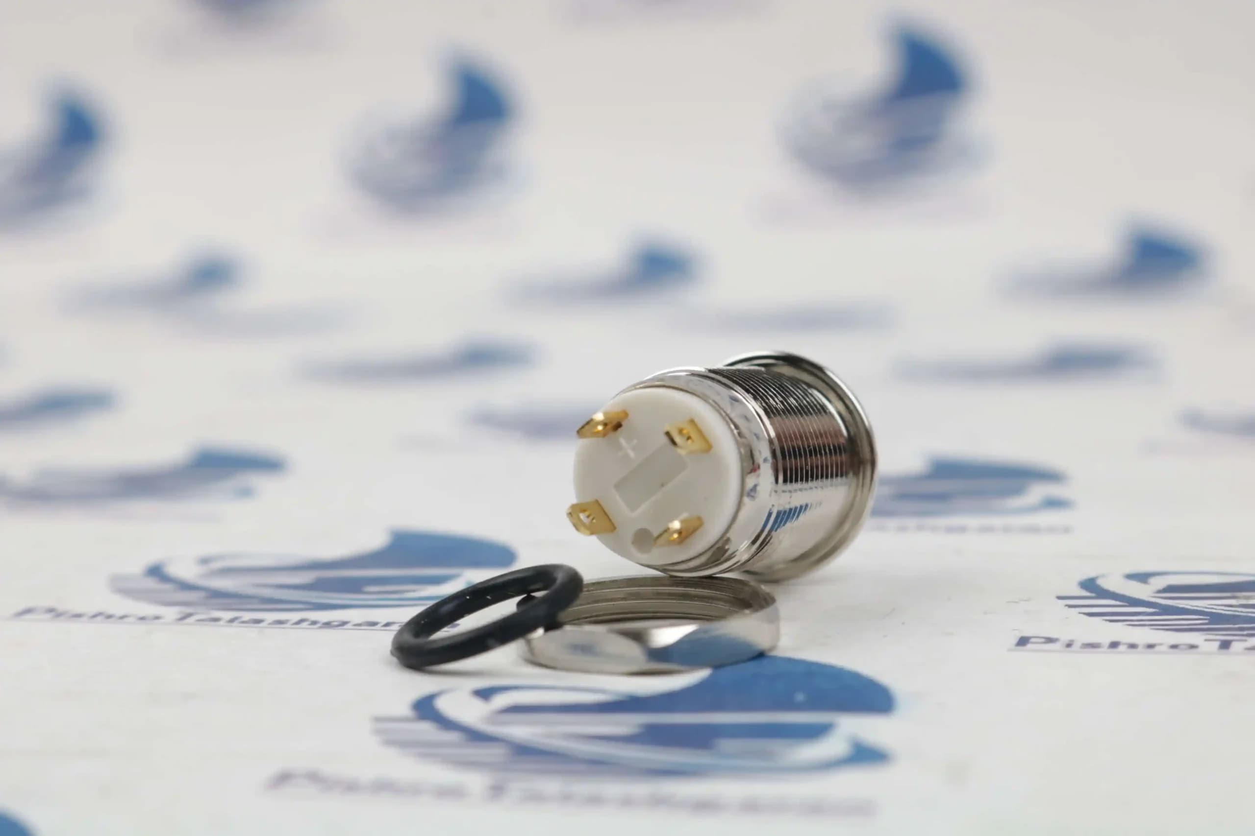 کلید شستی LED دار قرمز قطر 12V/24V – 12mm — تصویر ۲