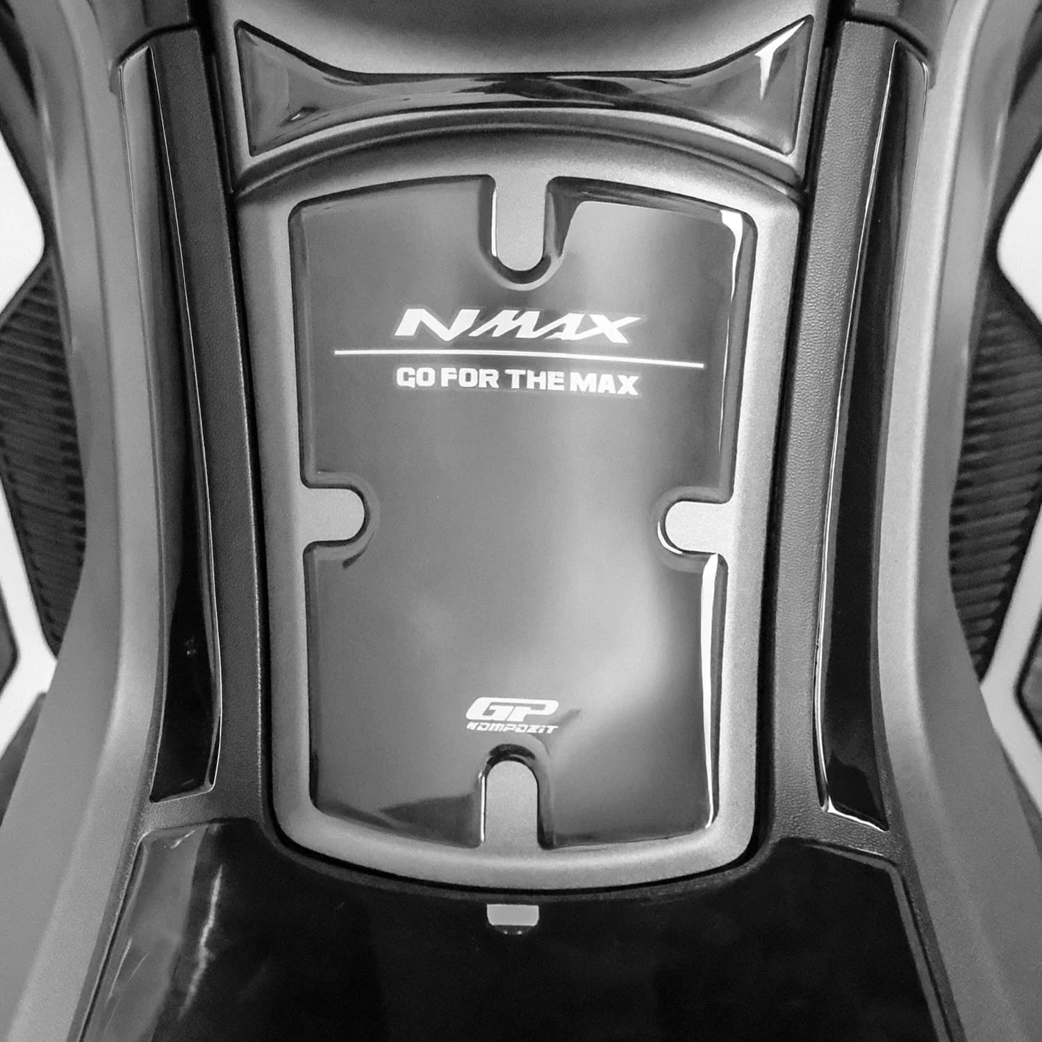 ست پد باک مشکی خط طوسی Nmax Turbo 2025 GP / ساخت ترکیه اصل — تصویر ۲