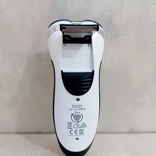 ماشین اصلاح سه تیغ فیلیپس RQ-8280 — تصویر ۲