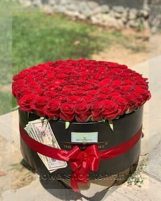 اگر وقت رفتن به گلفروشی را نداری، سبد گل گهواره ای را اینترنتی سفارش بده