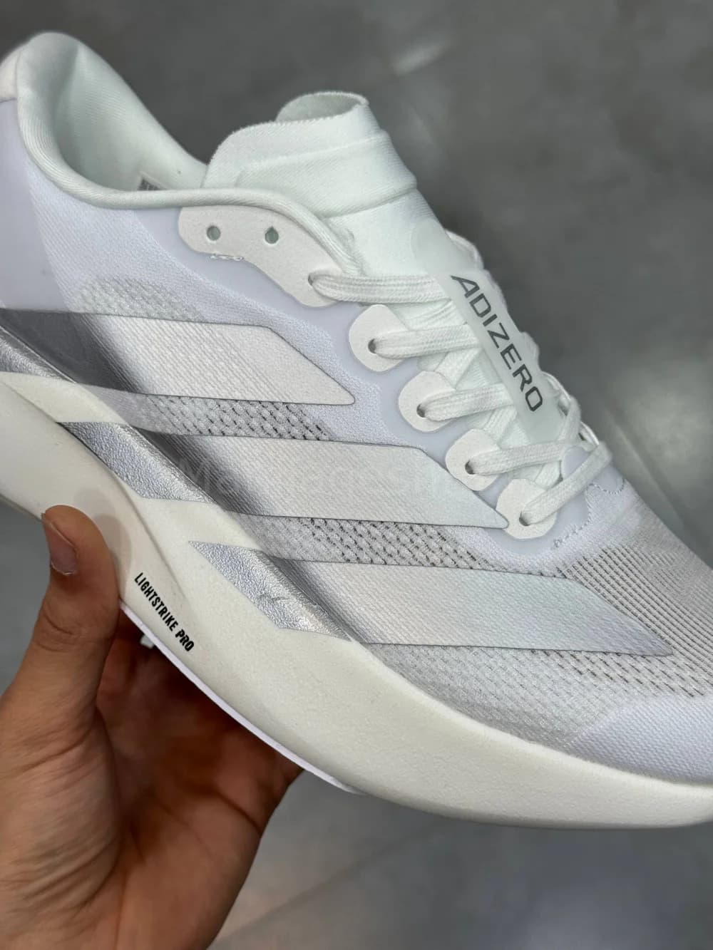 کفش آدیداس آدی زیرو سفید نقره ای Adidas Adizero Evo SL — تصویر ۲